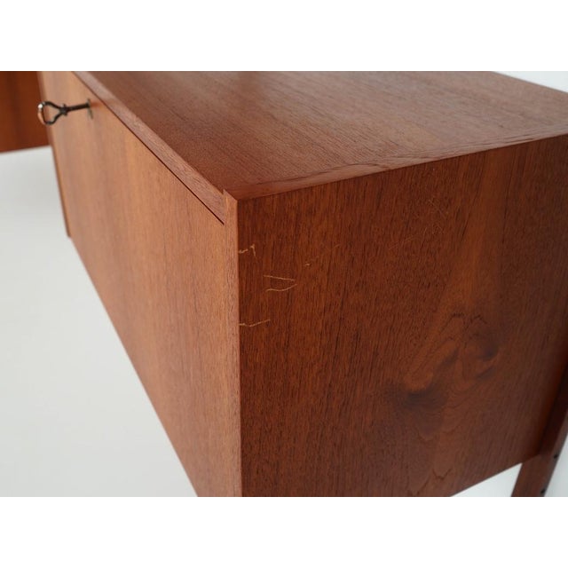 Danish Teak Shelving Unit, 1960s For Sale - Image 17 of 18