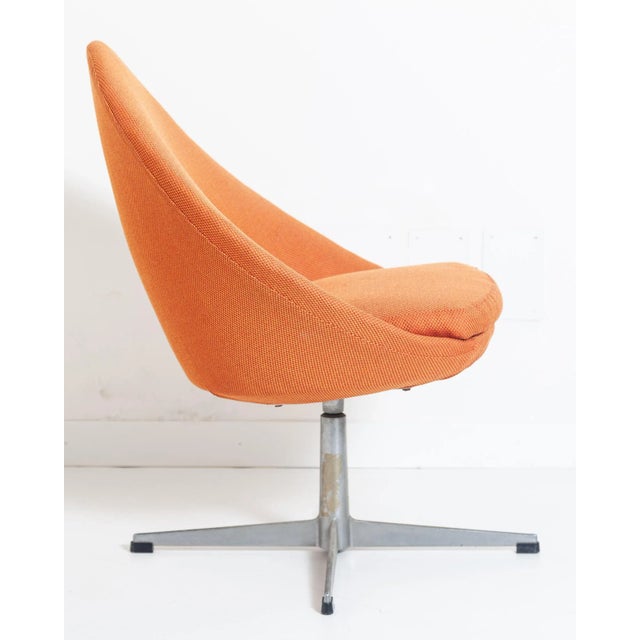 Mid-Century Modern Mid-Century Orange Swivel Chair, 1950s For Sale - Image 3 of 6