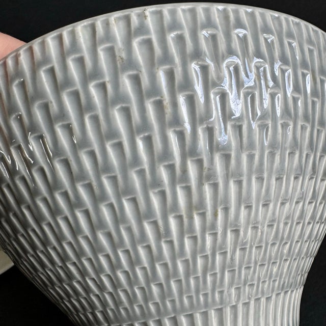 Red Wing Pottery Country Garden Decorative Bowl Casserole Serving Dish With Lid MCM Attributed For Sale - Image 10 of 10