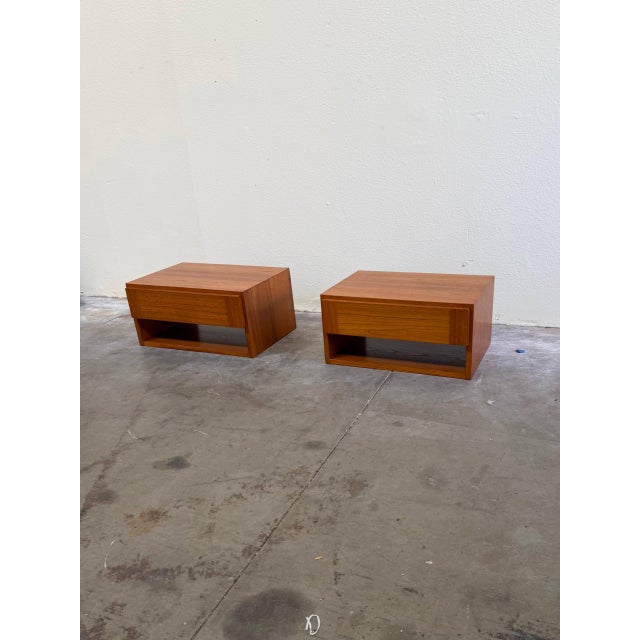 Mid 20th Century Danish Modern Teak Floating Nightstands – Mid Century Modern Wall-Mounted Pair For Sale - Image 10 of 10