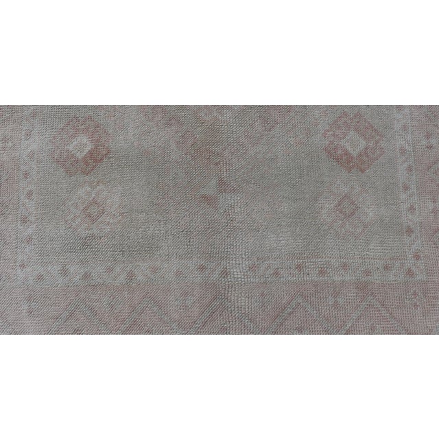 Vintage Oushak Rug With Pastel Colors in Tan, Green, Butter Yellow, and Pink For Sale In Atlanta - Image 6 of 12