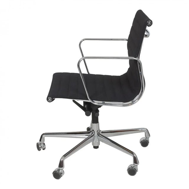Black Hopsak Fabric Ea-117 Office Chair by Charles Eames for Vitra For Sale - Image 3 of 5