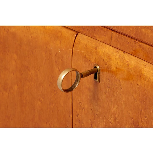 Italian Birdseye Maple Bar Cabinet, 1950s For Sale - Image 13 of 18