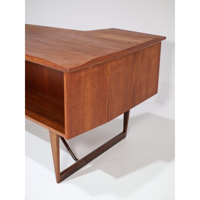 Boomerang Freestanding Desk by Peter Lovig Nilsen for Løvig, Denmark, 1965 For Sale - Image 12 of 18