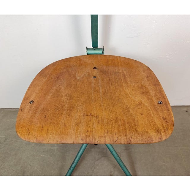 Industrial Dark Green Workshop Chair, 1950s For Sale - Image 4 of 16