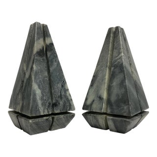 1980s Vintage Italian Modern Marble Pyramid Obelisk - A Pair. For Sale