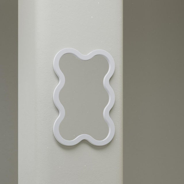 Hvyli 6 Mini - Small Wall Wavy Mirror For Sale - Image 6 of 11