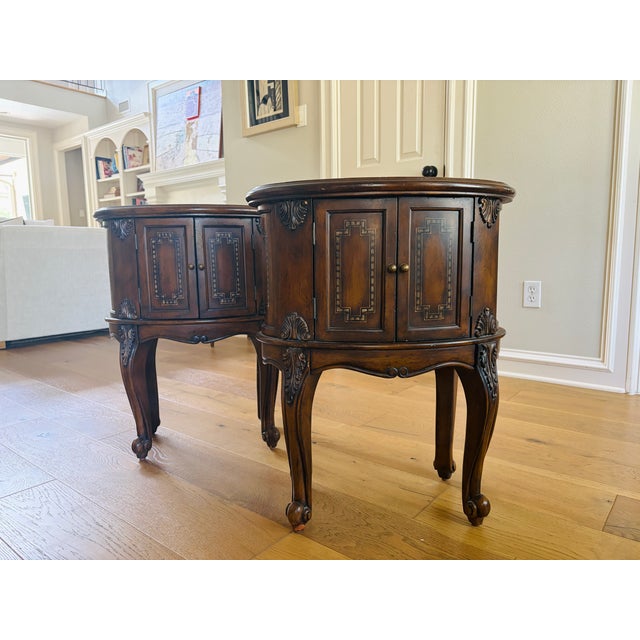Wood Pair of 1940s Hooker Furniture Seven Seas Oval Drum Accent Cabinet Side Tables For Sale - Image 7 of 15