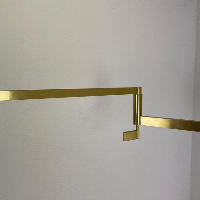 Minimalist Swing Arm Brass Wall Light in the style of Stilnovo, Italy, 1960s For Sale - Image 18 of 18