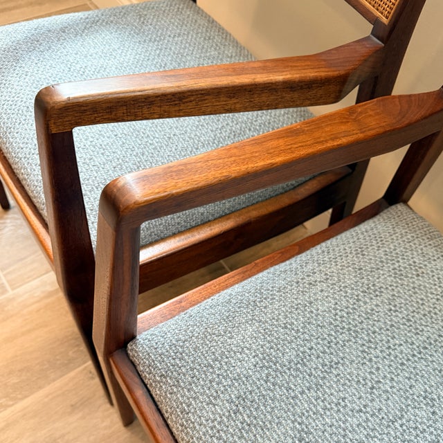 Mid-Century Modern Pair Mid Century Walnut C140 “Playboy Chairs” by Jens Risom For Sale - Image 3 of 12