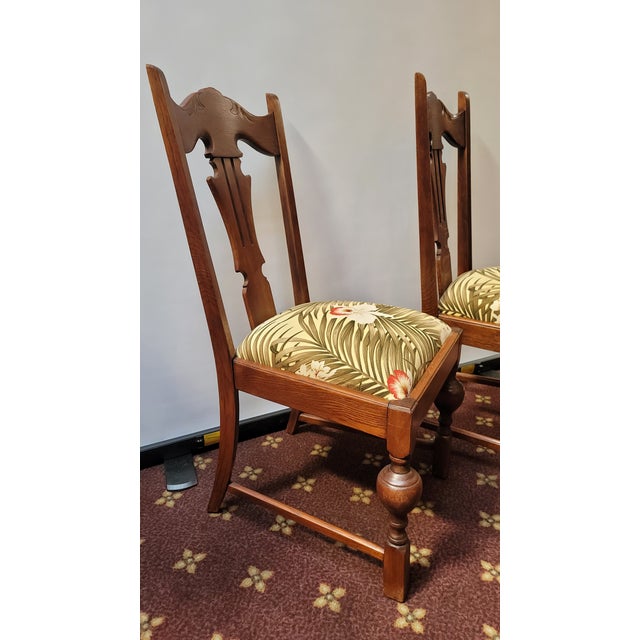 1930s Antique 1930s French Renaissance English Tudor Set of 4 Oak Chairs Very Well Built Dining Chairs For Sale - Image 5 of 7