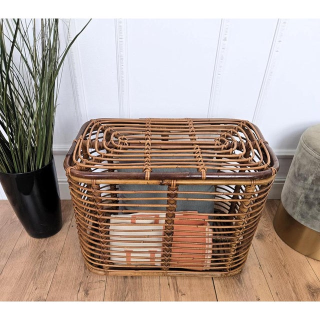 Beautiful 1960s Italian Mid-Century Modern basket or container, perfect in any next to a sofa or in a bedroom as pillow or...
