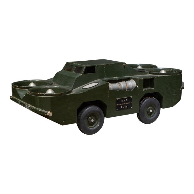 Mid-Century British Military Concept Vehicle Model "Vickers-Armstrong" C.1950 For Sale