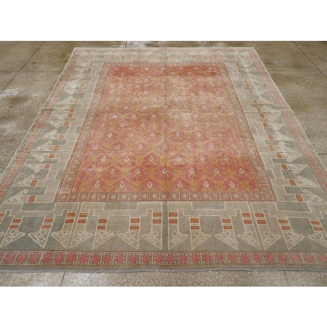 Galerie Shabab Collection Mid-20th Century Turkish Anatolian Room Size Carpet For Sale - Image 4 of 10