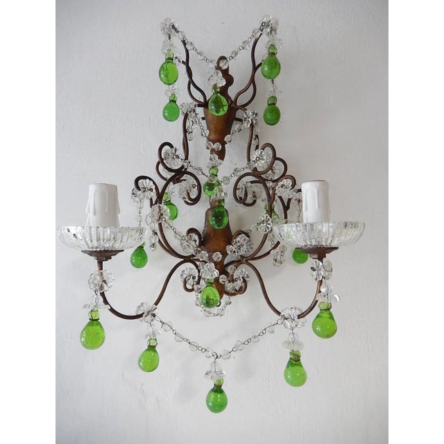 1920s 1920 French Green Murano Drops Beaded Swags Giltwood Sconces For Sale - Image 5 of 13