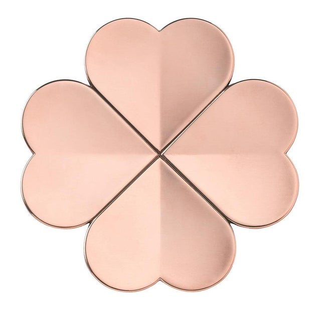 The Lucky coat stand features a refined and elegant shape reminiscent of a four-leaf clover, designed to bring a sense of...