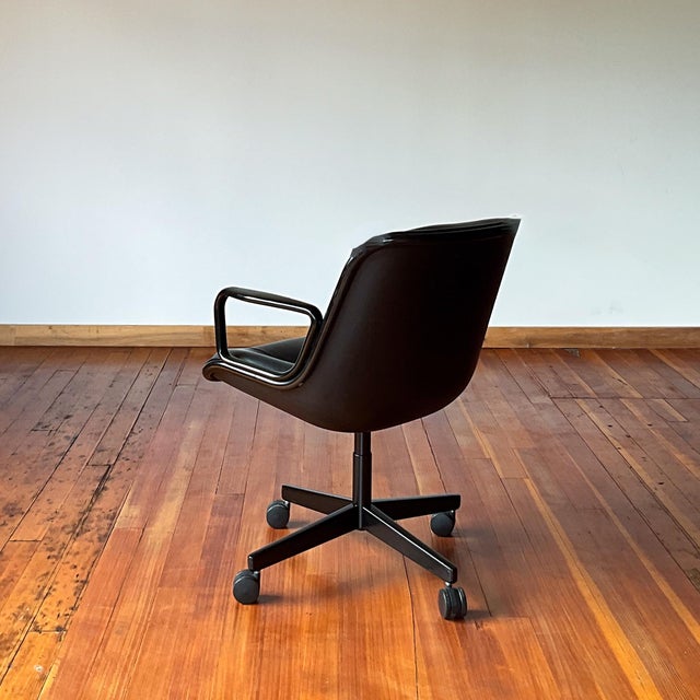 Mid-Century Modern Charles Pollock Executive Chair (1963) Black Leather, 8 Available For Sale - Image 3 of 12