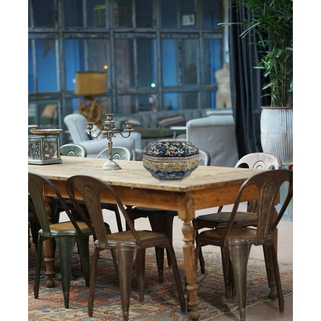 Mid 20th Century Antique Chinese Blue & White Porcelain Covered Serving Container (Storage / Gift Box) With Auspicious Cranes and Bats For Sale - Image 5 of 11