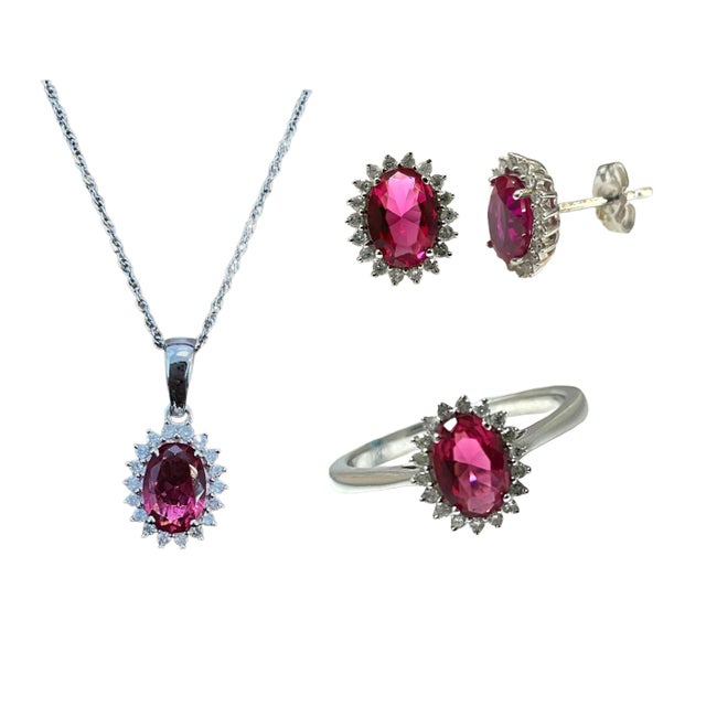 14k White Gold Red Gemstone - 3 Pieces For Sale