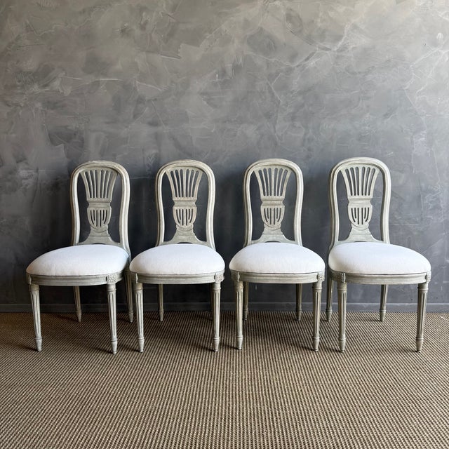 Mid-Century Modern Late 19th Century Set of 4 European Painted Dining Chairs With Linen Upholstery For Sale - Image 3 of 15