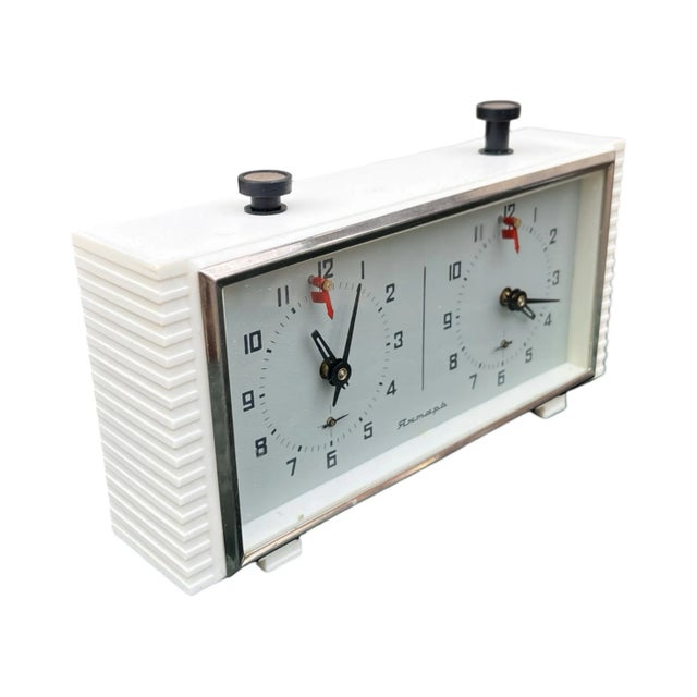 Mechanical Chess Clock Yantar, Russia 1970s For Sale - Image 4 of 8