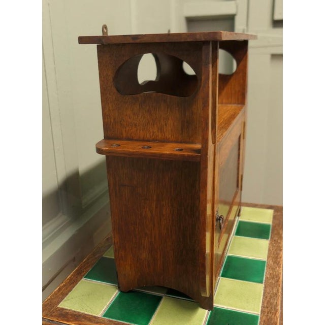 Arts and Crafts Oak Wall Cabinet, 1910 For Sale - Image 4 of 8