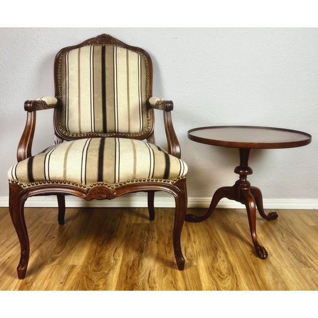 Late 19th Century Pair of Restored Louis XV–Style Walnut Fauteuil Armchairs in Ivory/Taupe/Black/White Stripe For Sale - Image 17 of 17