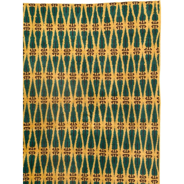 Art Deco Galerie Shabab Collection Mid-20th Century Handmade Turkish Art Deco Room Size Carpet in Green and Gold For Sale - Image 3 of 10