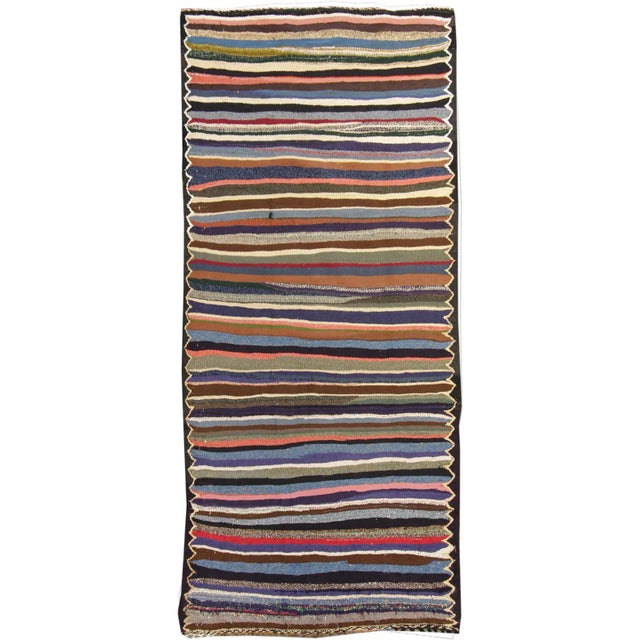 Mid-20st Century Vintage Kilim Rug For Sale In New York - Image 6 of 6