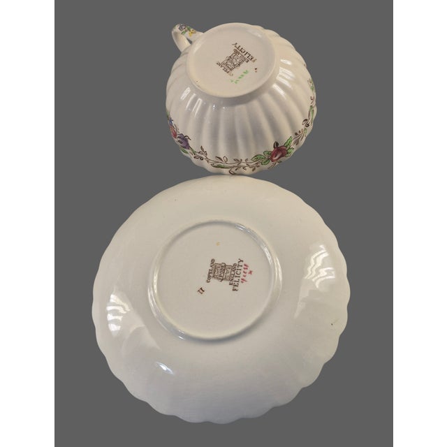 Vintage Spode Copeland England Felicity Floral Pattern 4 Tea Cups & Saucers - 8 pcs For Sale - Image 6 of 7