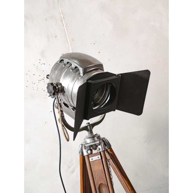 Hollywood Keg Light Floor Lamp with Fresnel Lens from Bardwell McAlister, 1950s For Sale - Image 18 of 18