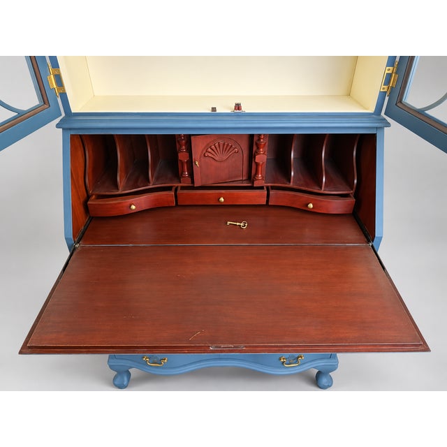 Jasper Cabinet Co. Custom Secretary & Display Cabinet For Sale In Austin - Image 6 of 8