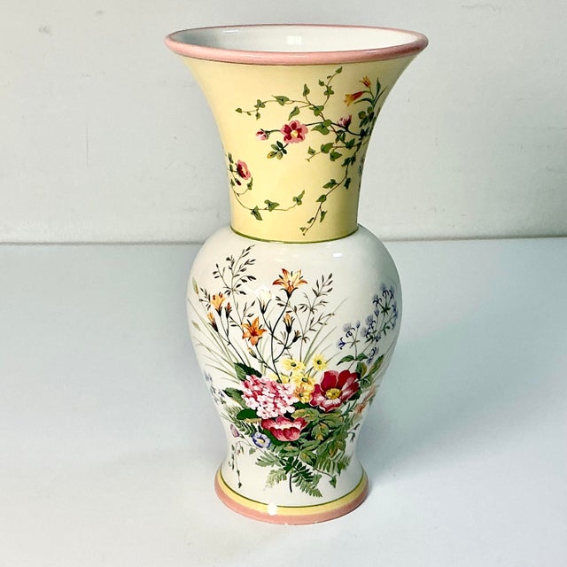 1990s Vintage Boho Chic Chippendale Laura Ashley Home Floral Botanical Transferware Vase. For Sale - Image 10 of 11