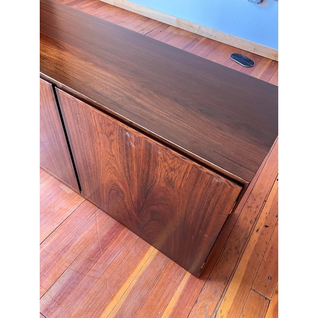 Rosewood Model 9 Display Case From Omann Jun Møbelfabrik, 1960s For Sale - Image 11 of 18