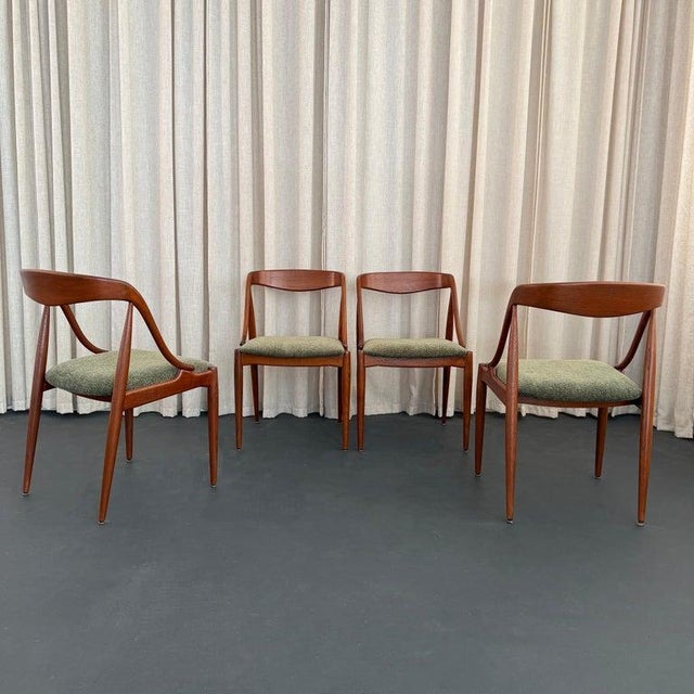 1960s 1960s Scandinavian Modern Teak Dining Chairs by Johannes Andersen For Sale - Image 5 of 8