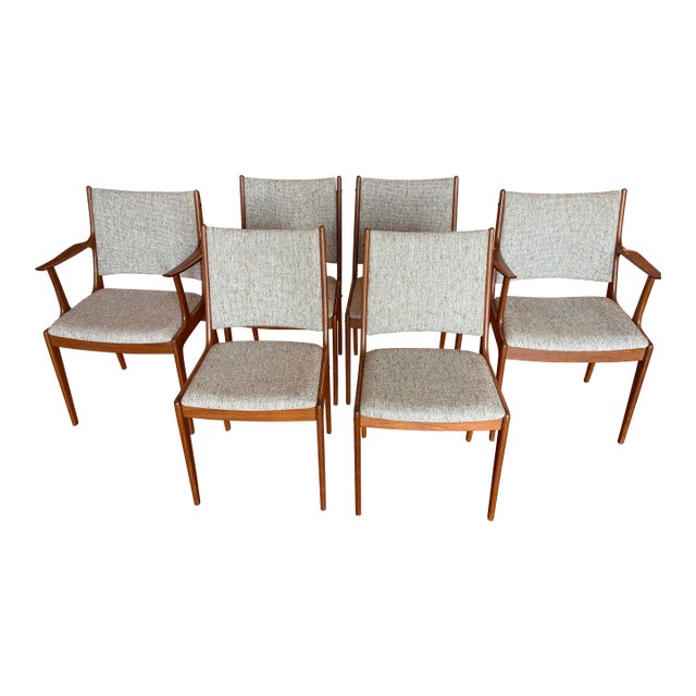 Set of 6 Mid Century Modern Dining Chairs in Tweed Fabric For Sale