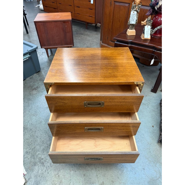 Vintage Mid-Century Modern 3-Drawer Campaign Nightstand For Sale In Atlanta - Image 6 of 8