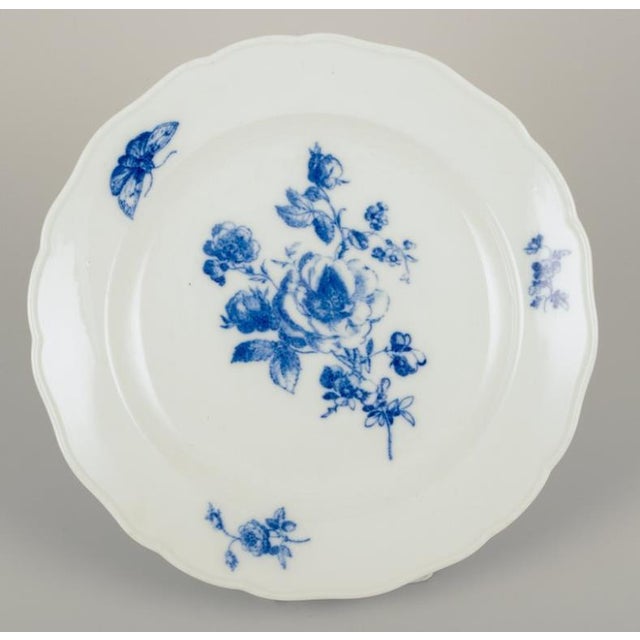 Vintage German Dinner Plates in Porcelain from Meissen, 1920s, Set of 4 For Sale - Image 4 of 8