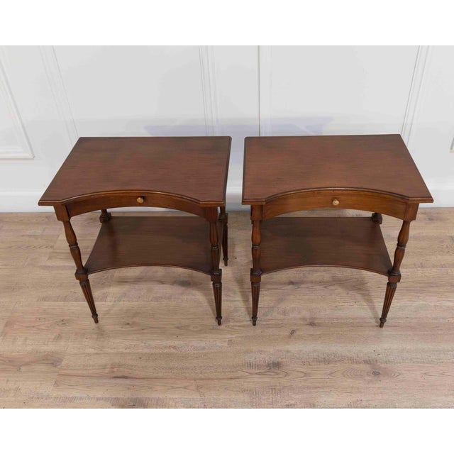 French Mid 20th Century Pair of Louis XVI–Style Bedside Tables with Curved Fronts and Lower Shelves For Sale - Image 3 of 8