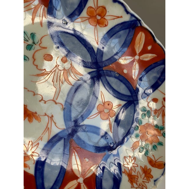 Antique Mid 19th Early Meiji Period Japanese Imari Oval Dish Charger Scalloped Rim For Sale - Image 12 of 13