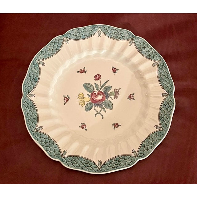 Ceramic 1940s Lowestoft Bouquet Royal Doulton China Plate For Sale - Image 7 of 7