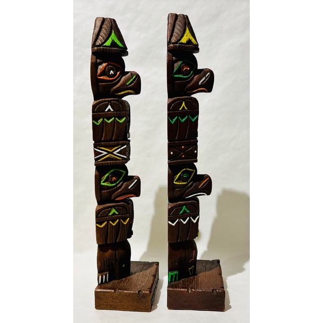 Wood Vintage Raven Hand-Painted Wood Totem Pole Figures- a Pair For Sale - Image 7 of 10