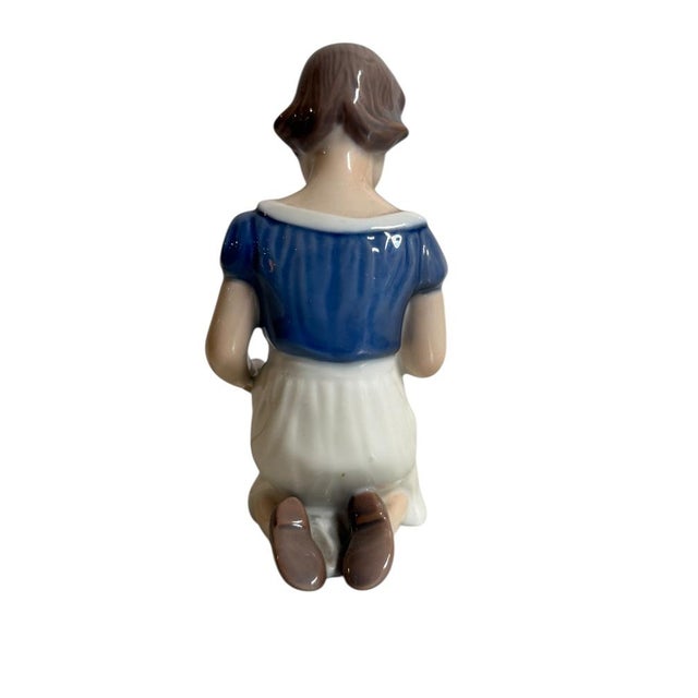 Ceramic Girl with Dog Figurine from B&G Denmark, 20th Century For Sale - Image 3 of 6