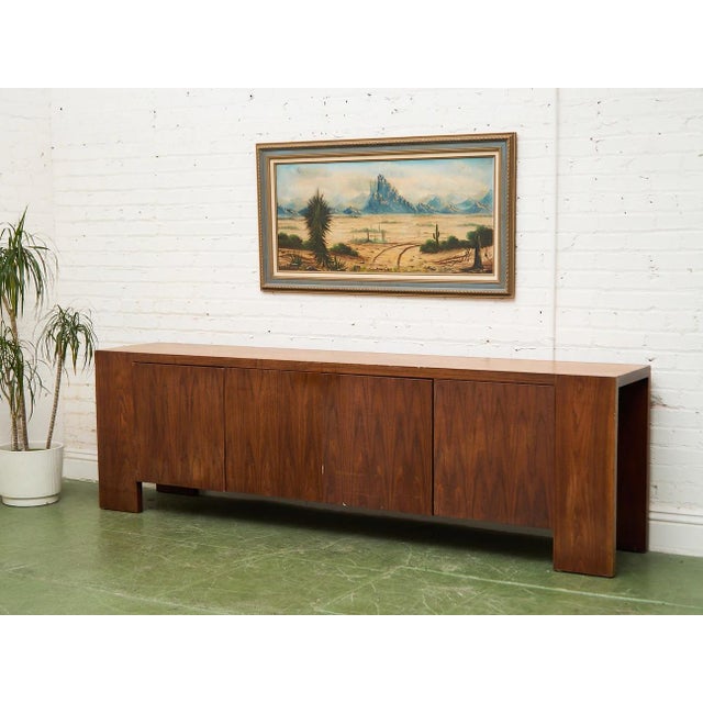 Mid-Century Modern Mid 20th Century Long Media Console For Sale - Image 3 of 11