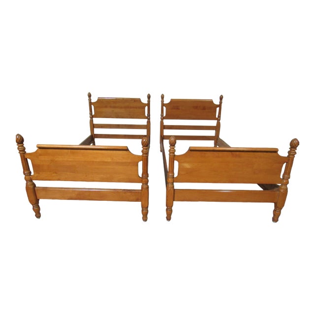 Pair Pineapple Twin Maple Poster Beds Vintage For Sale