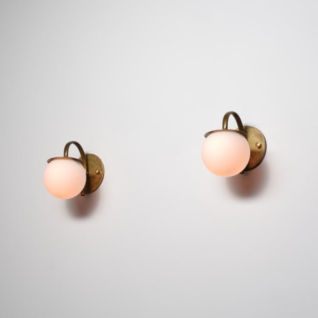 Gold Vintage Italian Wall Sconces in Brass and Opaline Glass, 1950s, Set of 2 For Sale - Image 8 of 10