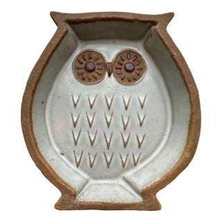 Vintage Mid-Century Owl Trinket Dish - Terracotta With White Glaze For Sale