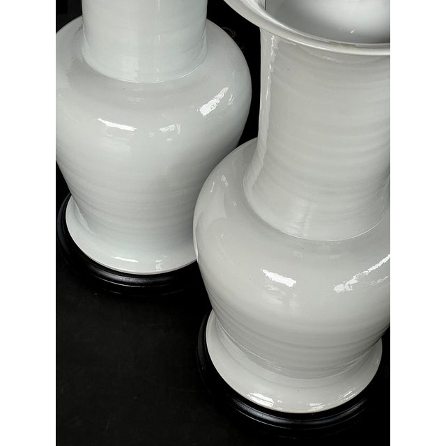 Imposing Pair Chinese Off-White Glazed Ceramic Baluster Form Lamps For Sale - Image 10 of 14