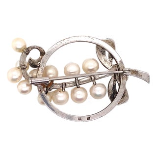 1990s Mikimoto Estate Pin Brooch Sterling Silver 7.47 Gr 5.50 mm For Sale