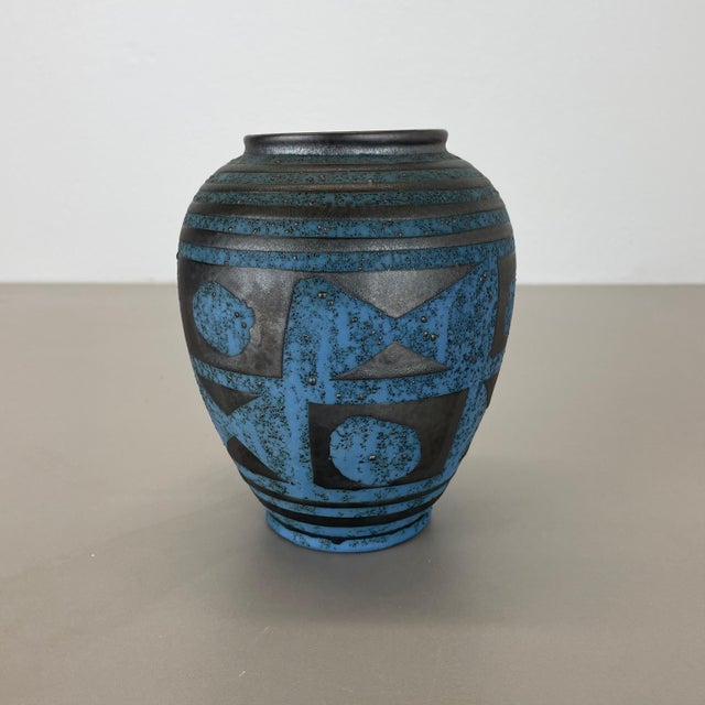 Fat Lava Ceramic Ankara Vase attributed to Heinz Siery Carstens Tönnieshof, Germany, 1960s For Sale - Image 4 of 16